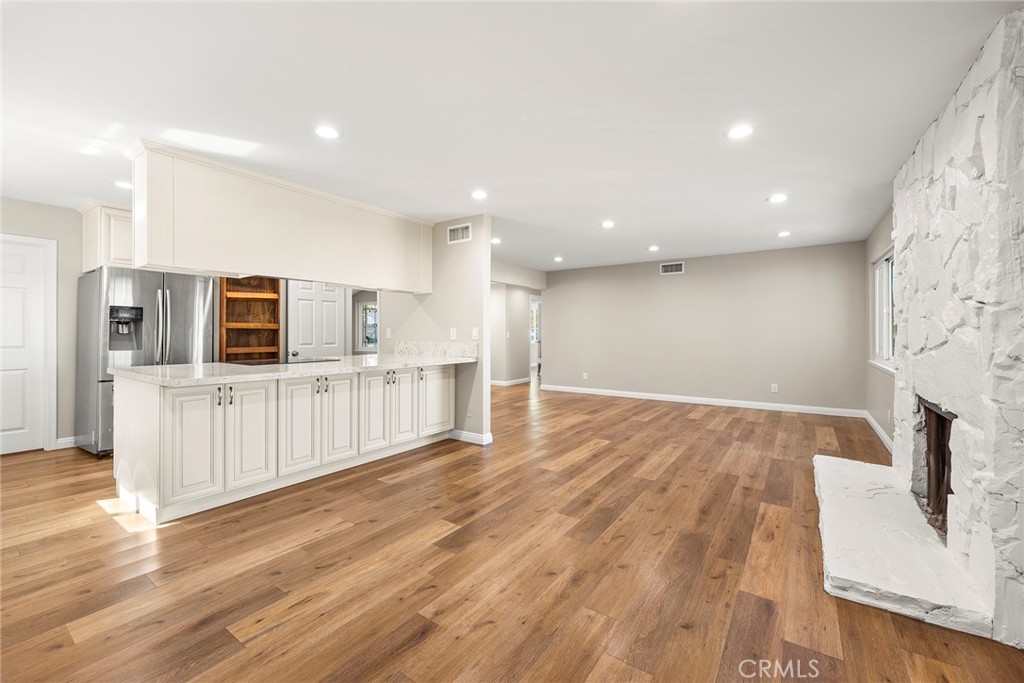 16305 Summershade Drive