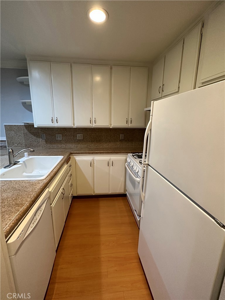 4900 E Chapman Avenue 82