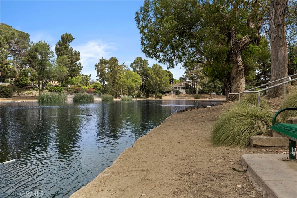 506 Lakeside Drive
