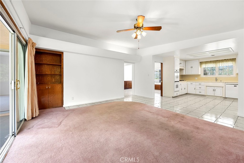 506 Lakeside Drive