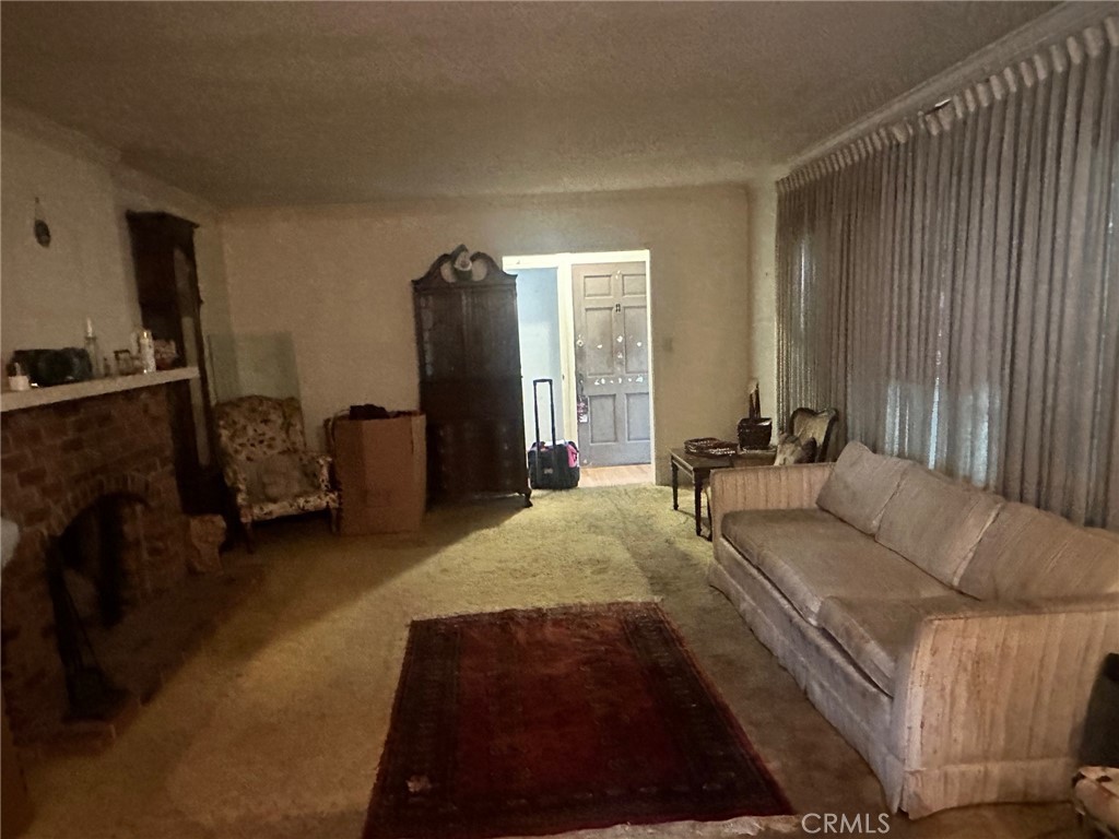 1425 S San Gabriel Boulevard