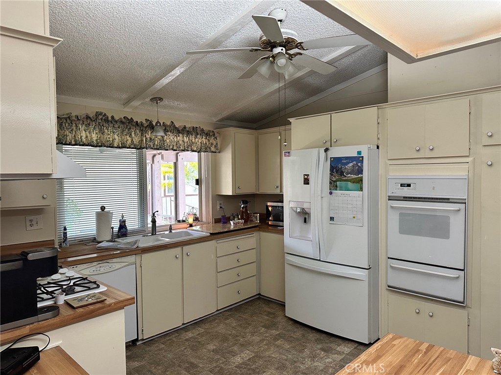 1345 Summer Lake Circle 127