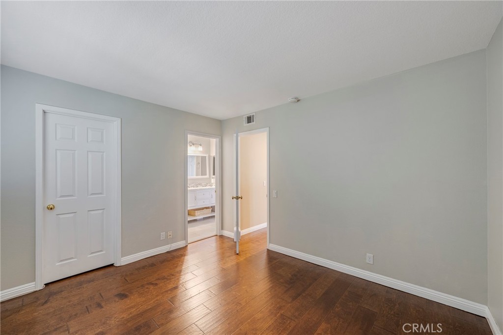 5585 Running Spring Way