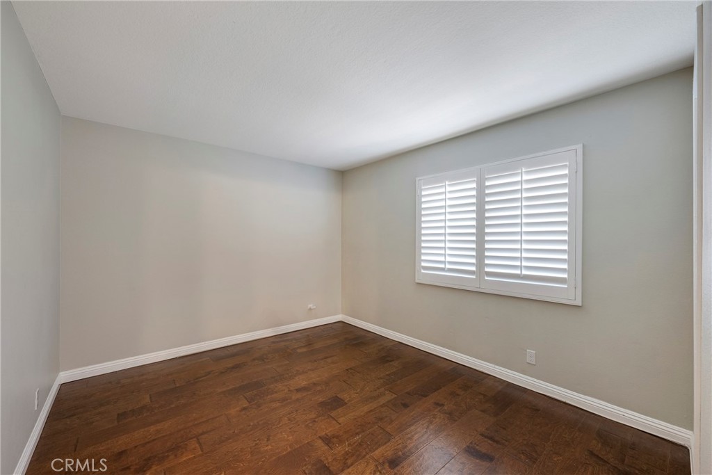 5585 Running Spring Way
