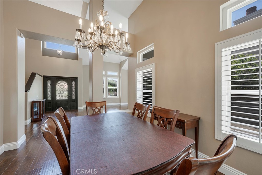 5585 Running Spring Way