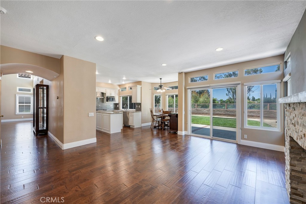 5585 Running Spring Way