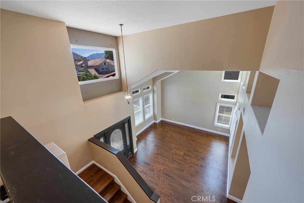 5585 Running Spring Way