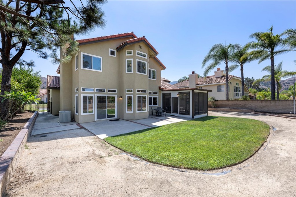 5585 Running Spring Way