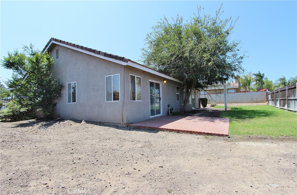 829 Canary Lane