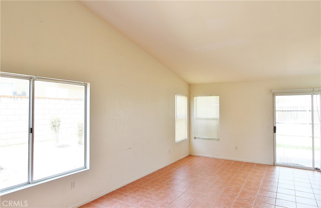 829 Canary Lane