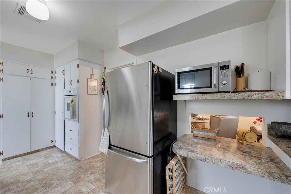 622 W Wilshire Avenue
