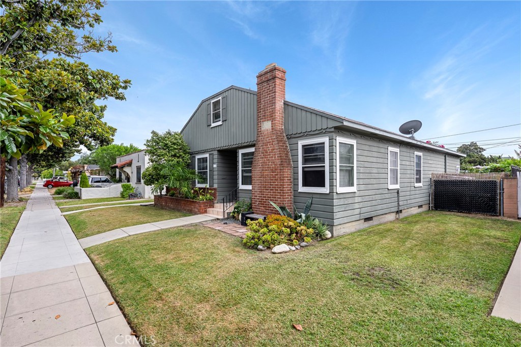 622 W Wilshire Avenue