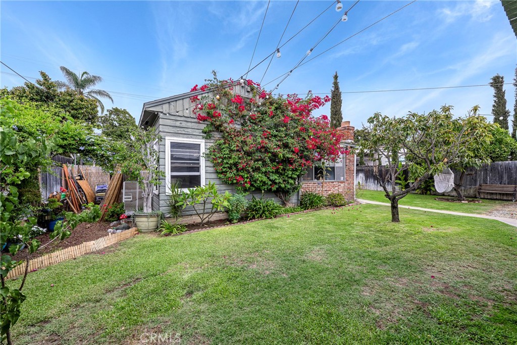 622 W Wilshire Avenue