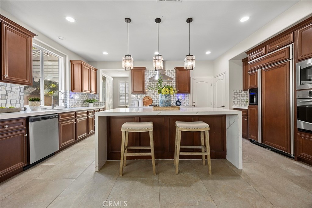 1340 W Sunflower