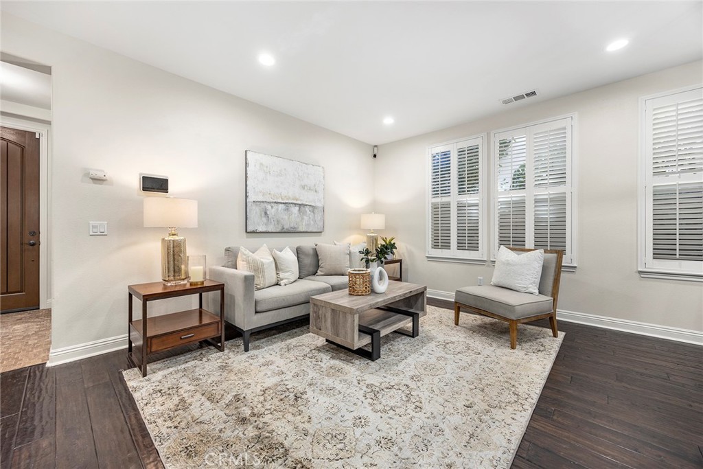 1340 W Sunflower