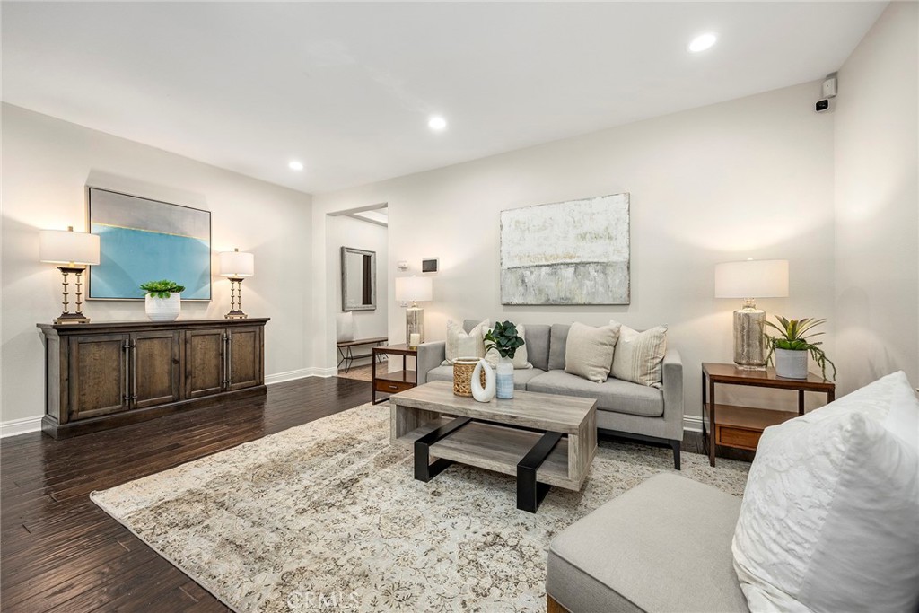 1340 W Sunflower
