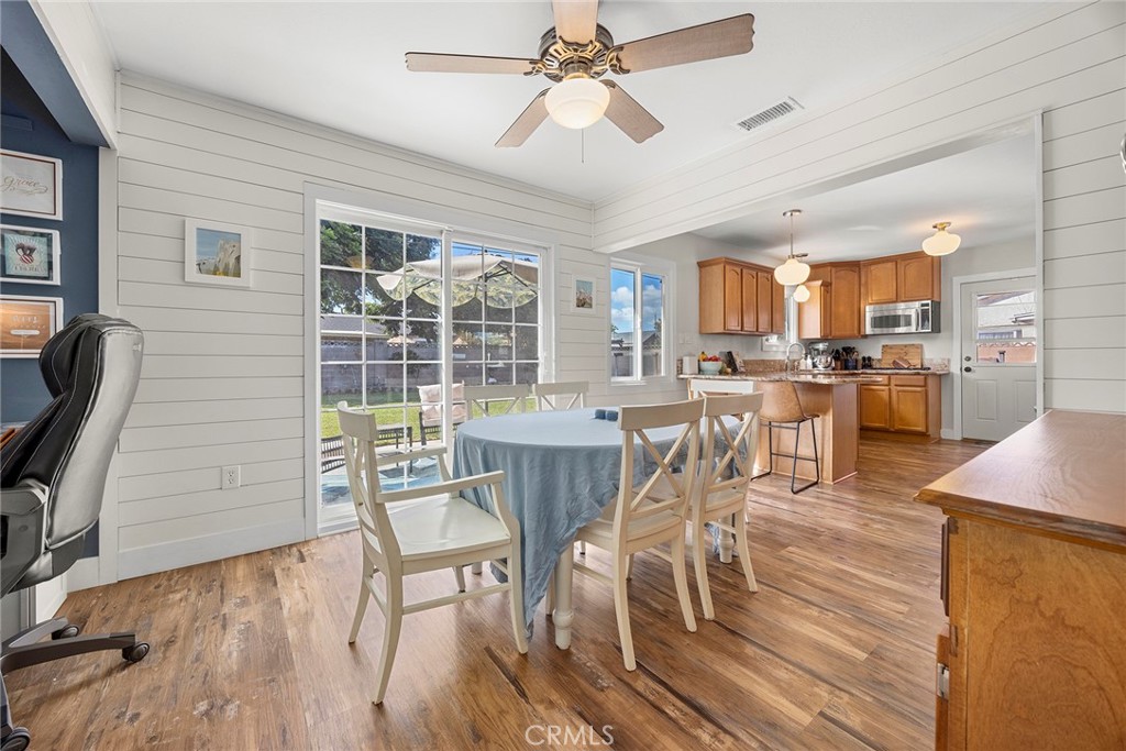 3316 W Stonybrook Drive