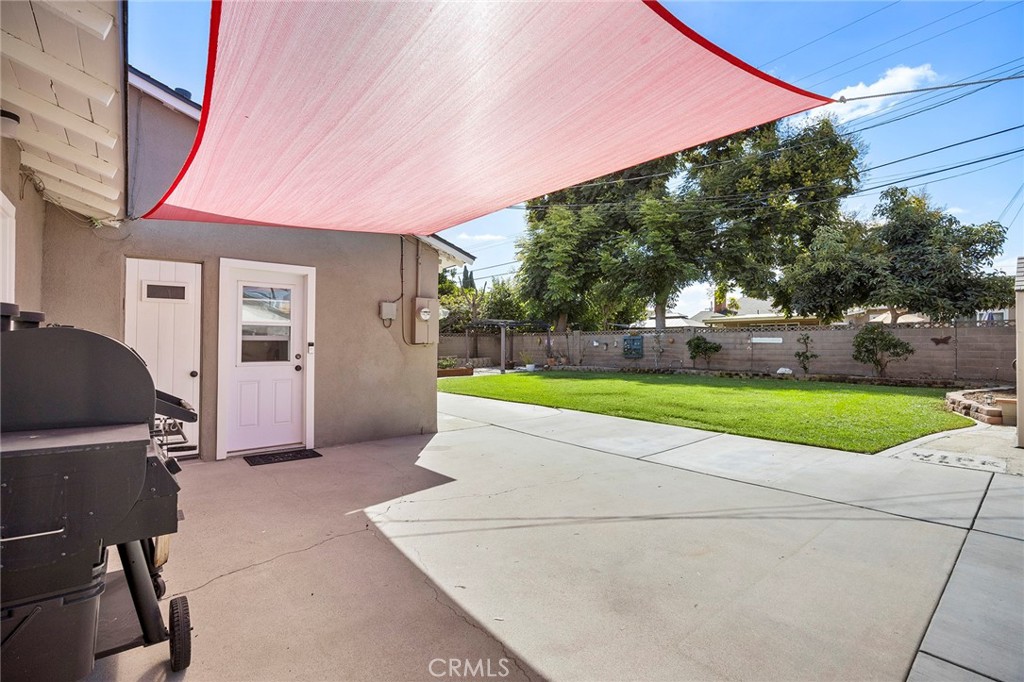 3316 W Stonybrook Drive