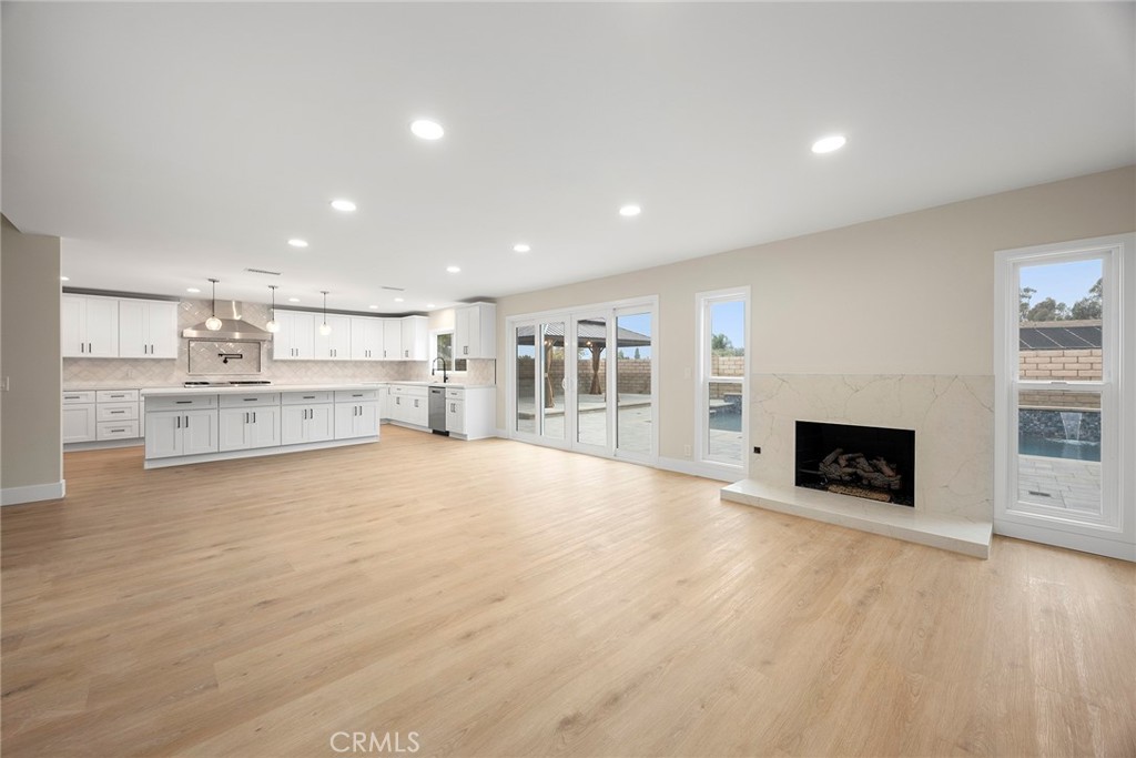 3045 Greenview Place