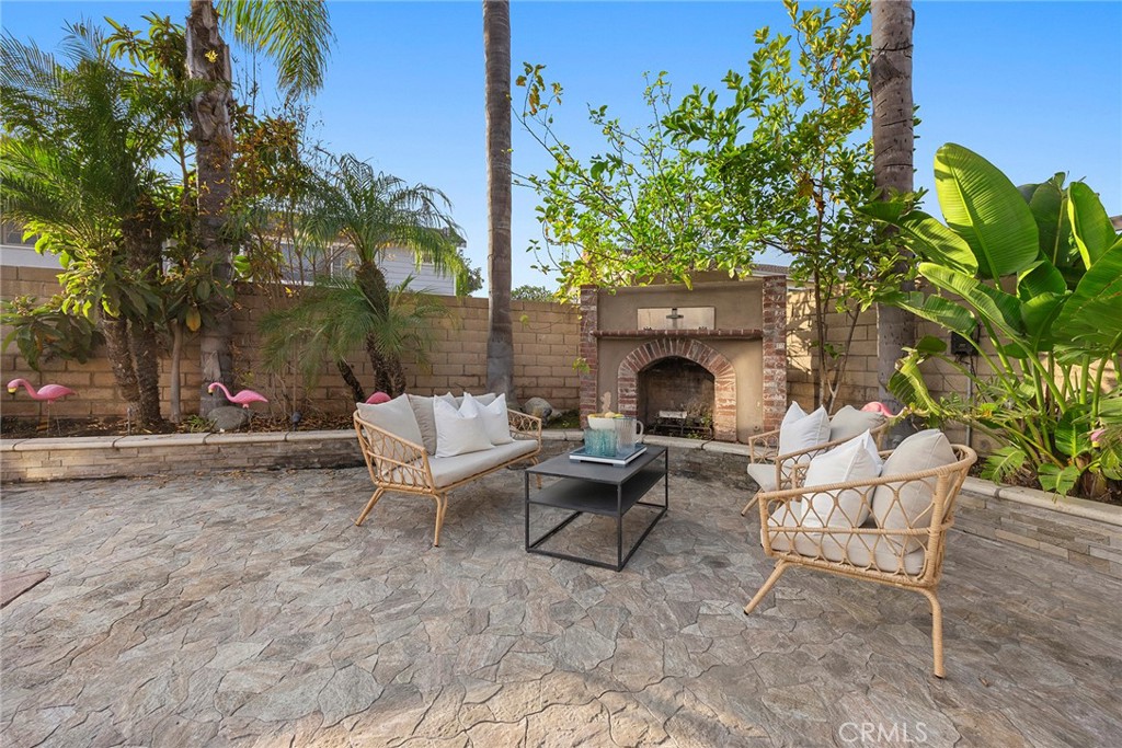 3917 Nieto Place
