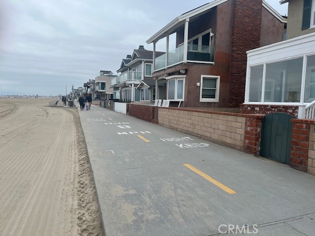 2710 W Oceanfront