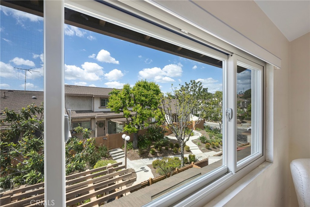 2312 Conejo Lane 35