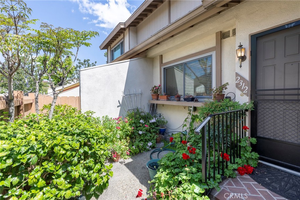 2312 Conejo Lane 35