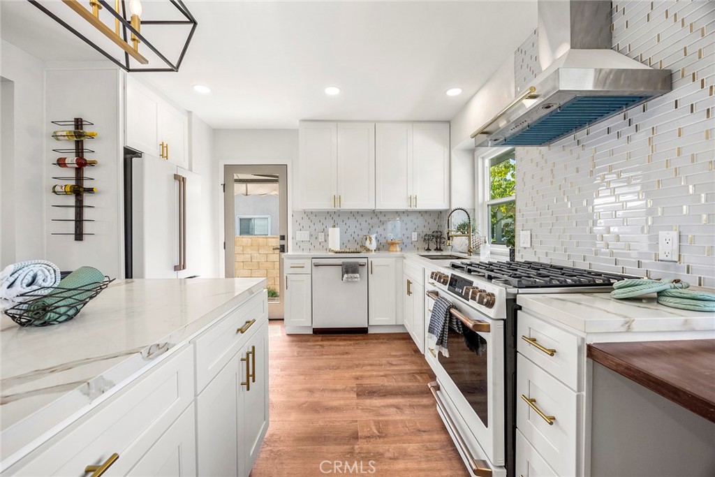 1110 Arbolita Drive