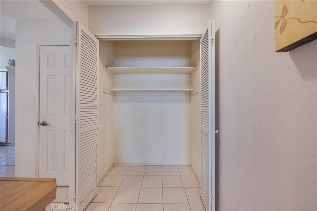 28285 Calle Lustrosos