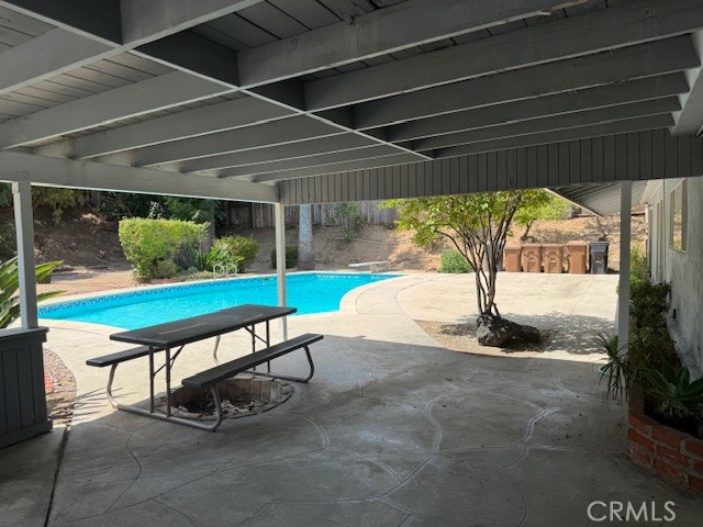 1509 Camino Loma