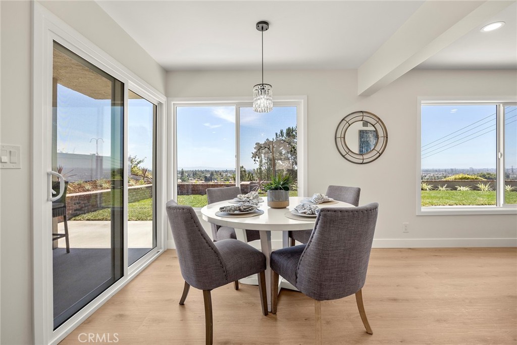 3412 E Longridge Drive