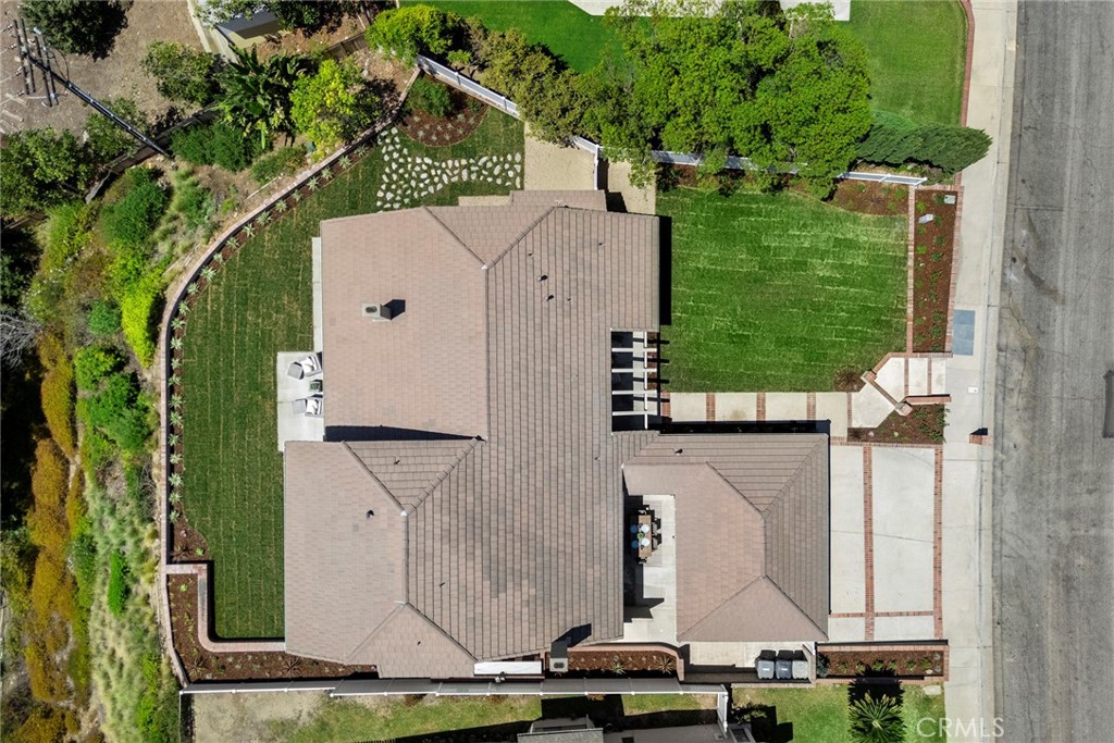 3412 E Longridge Drive