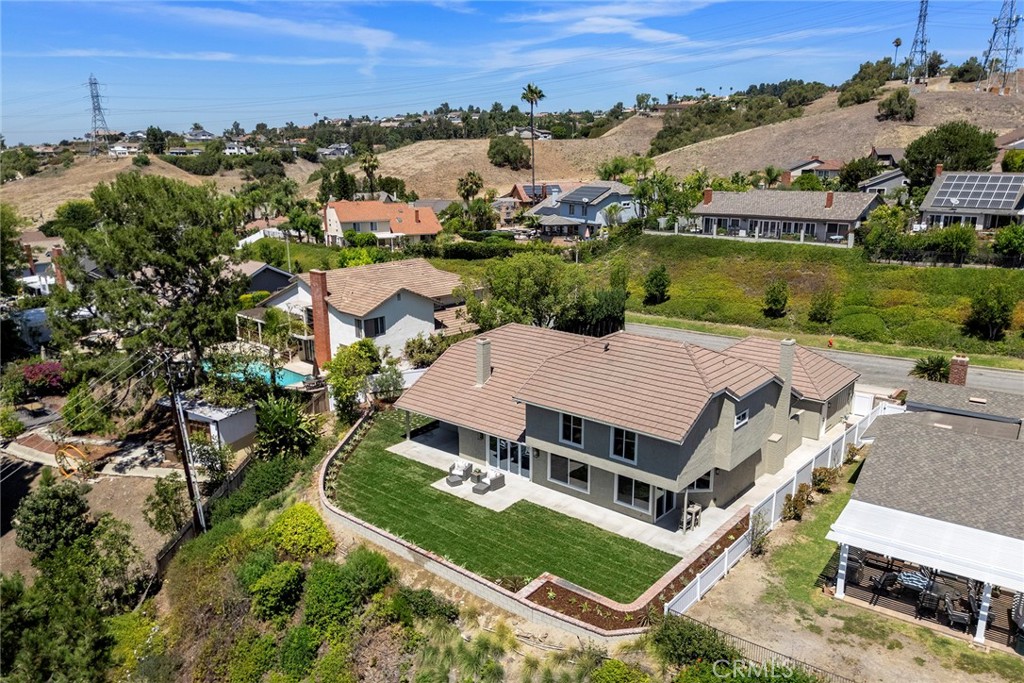 3412 E Longridge Drive