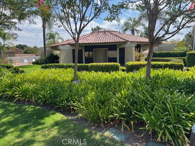 407 Thunderbird Court