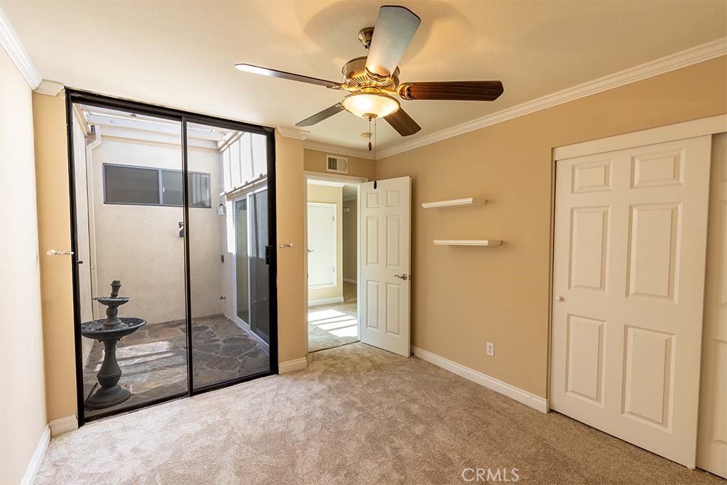 407 Thunderbird Court