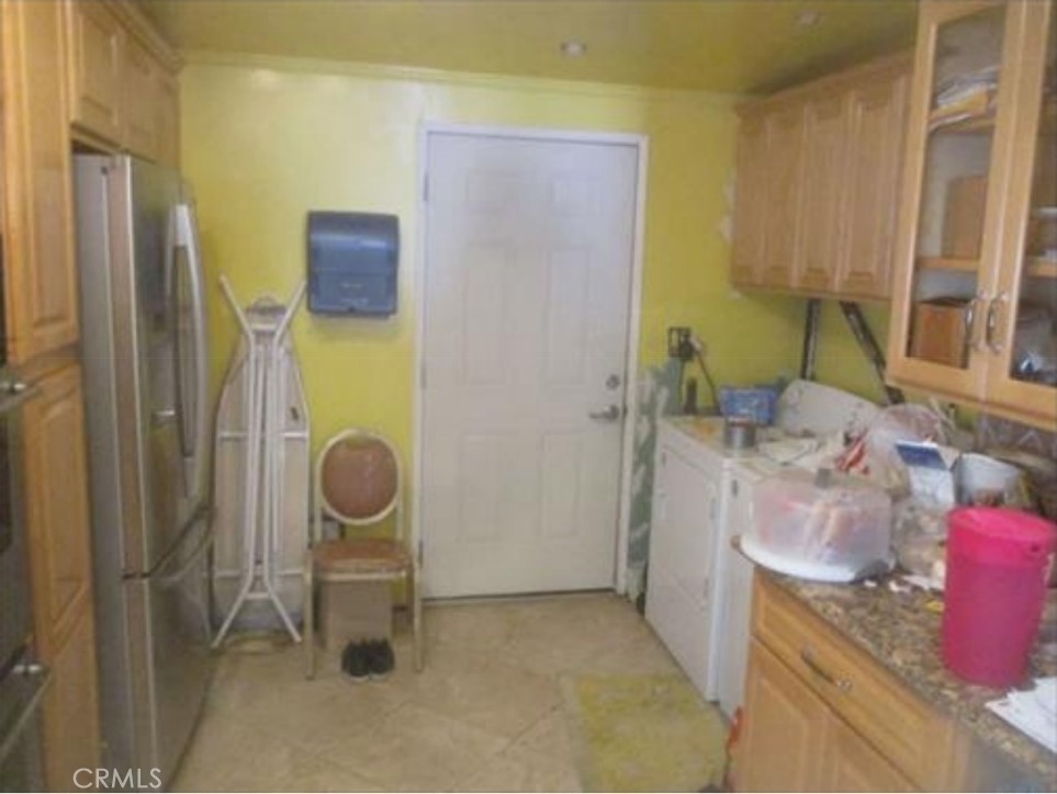 1521 S Cloverdale