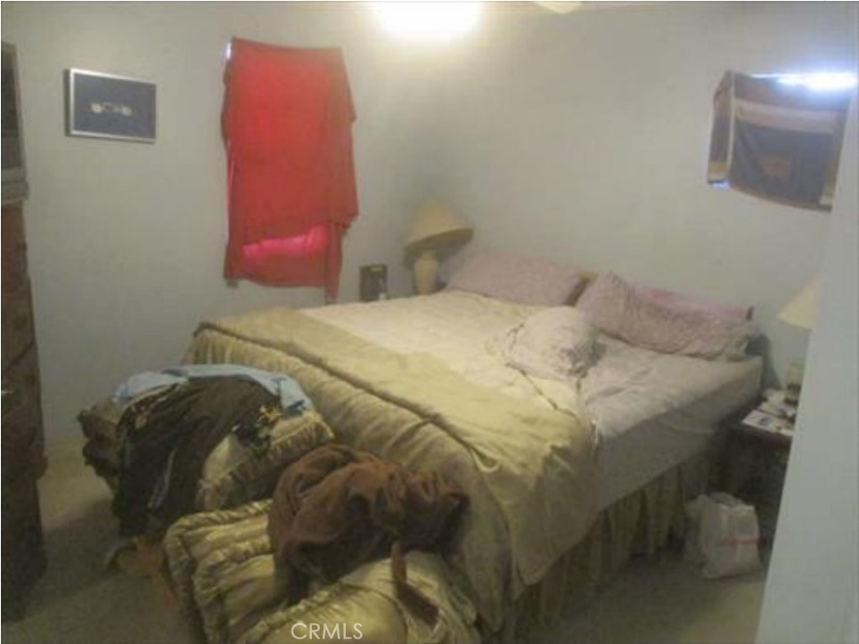 1521 S Cloverdale