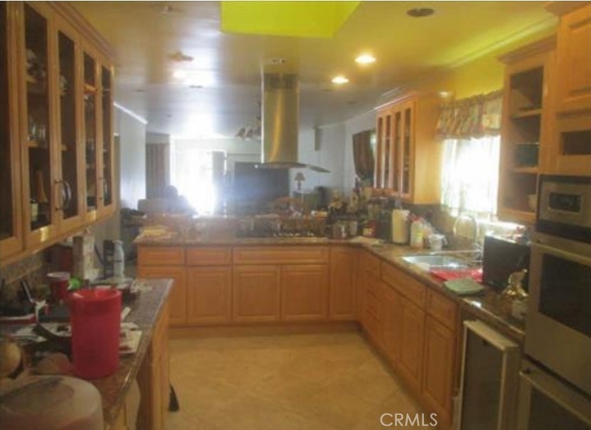 1521 S Cloverdale