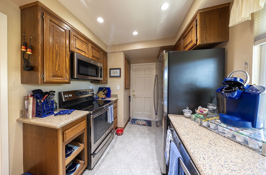 2921 Persimmon