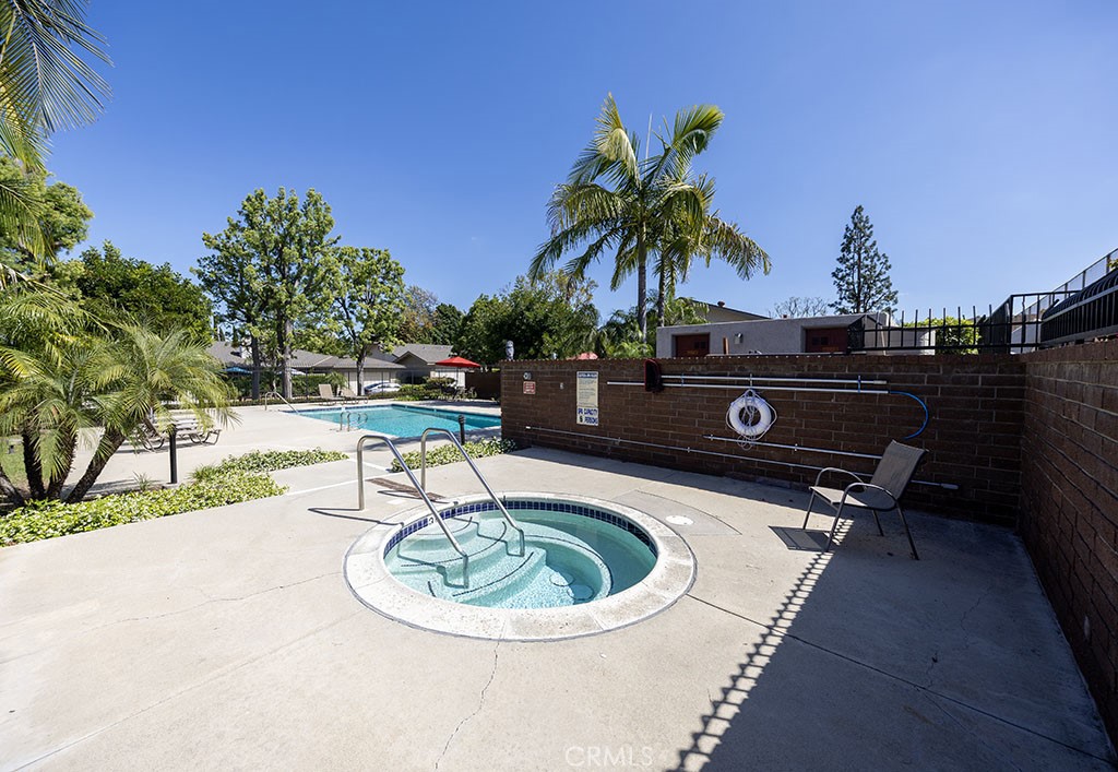 2921 Persimmon