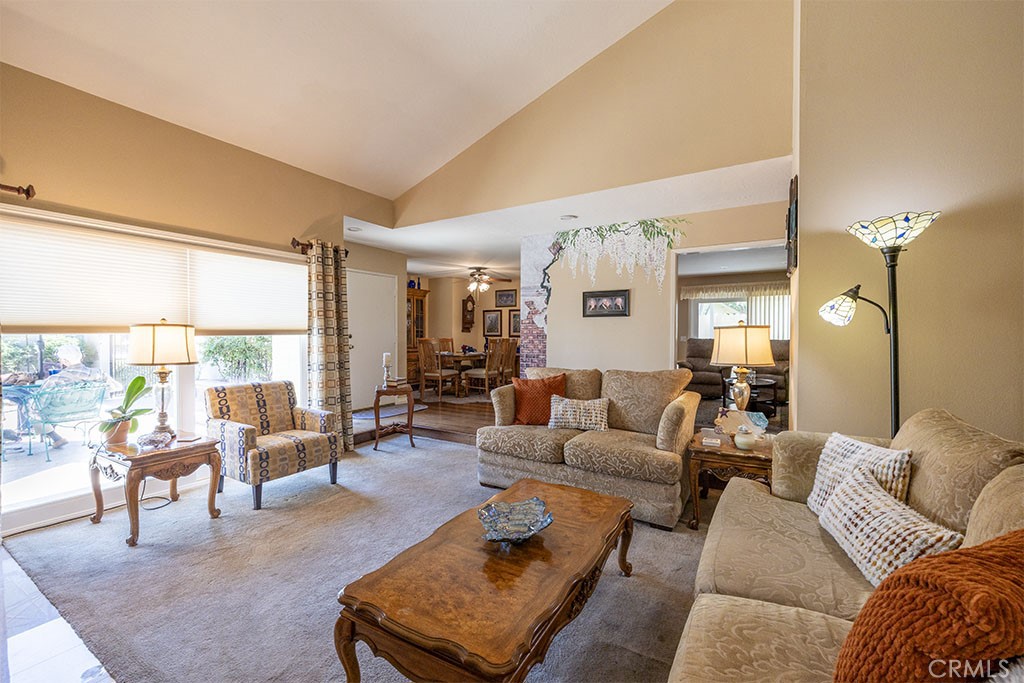 2921 Persimmon