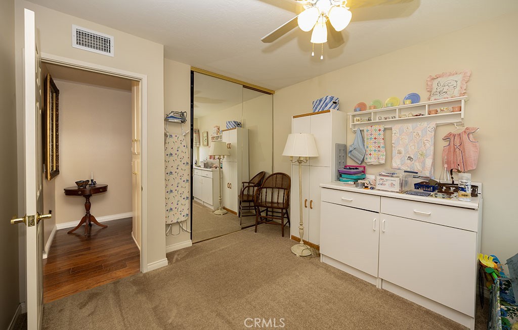 2921 Persimmon