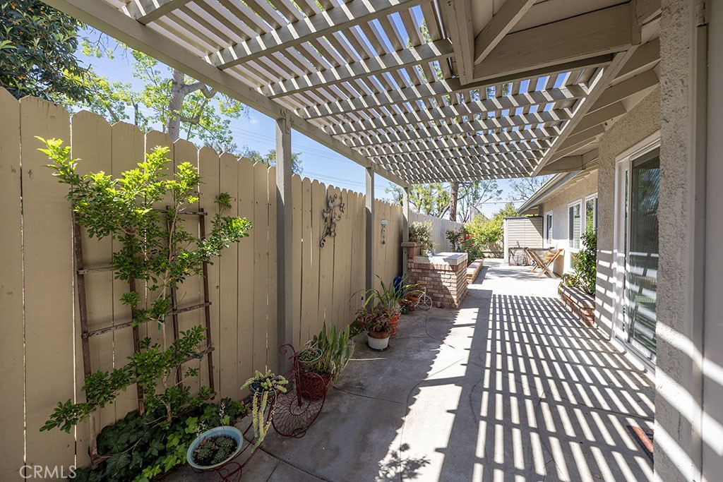 2921 Persimmon