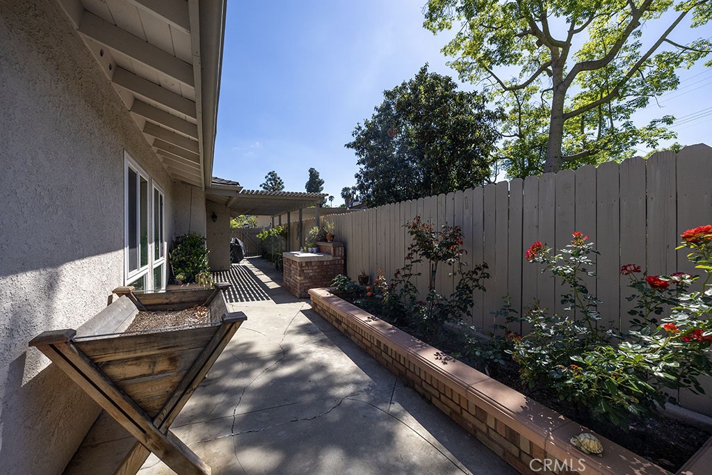 2921 Persimmon