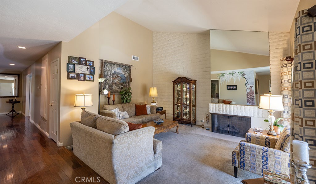 2921 Persimmon