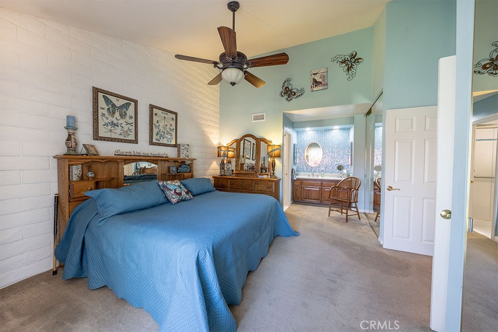 2921 Persimmon