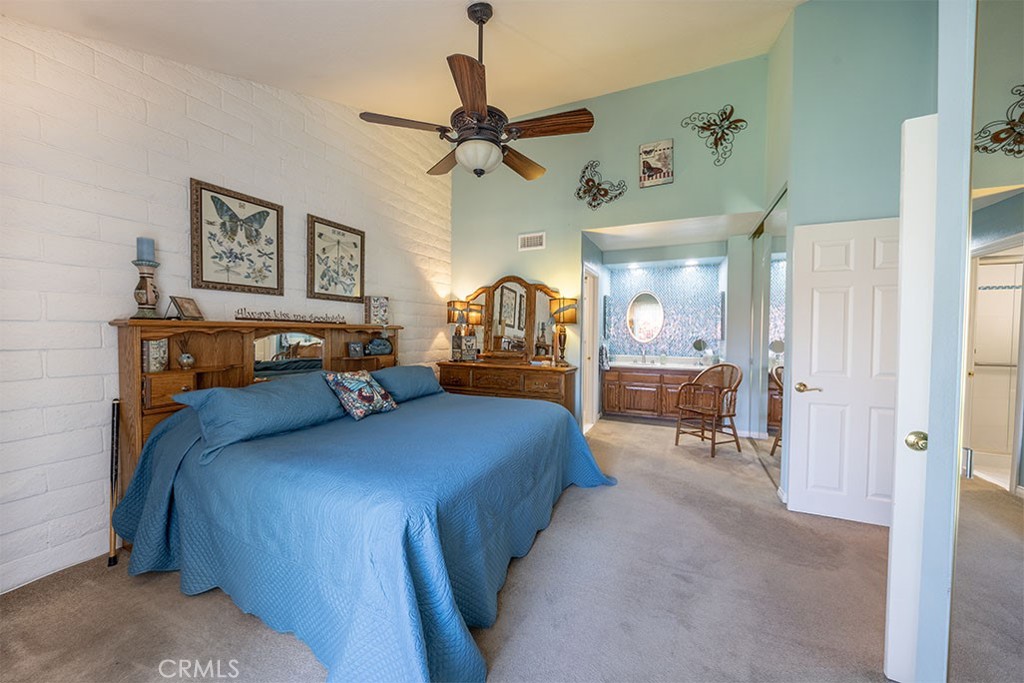 2921 Persimmon