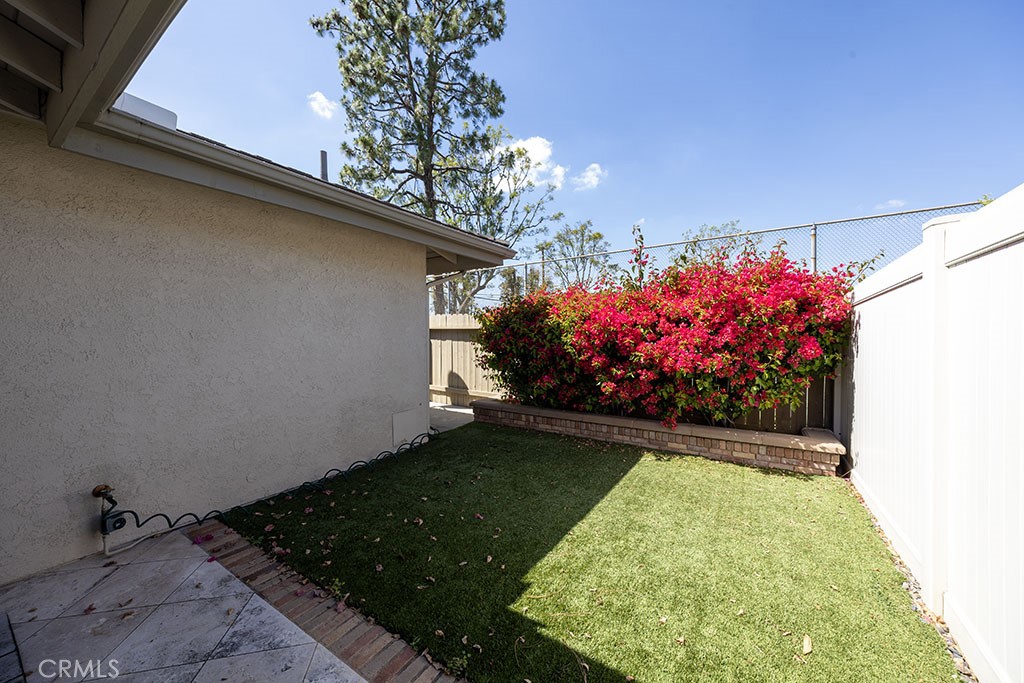 2921 Persimmon