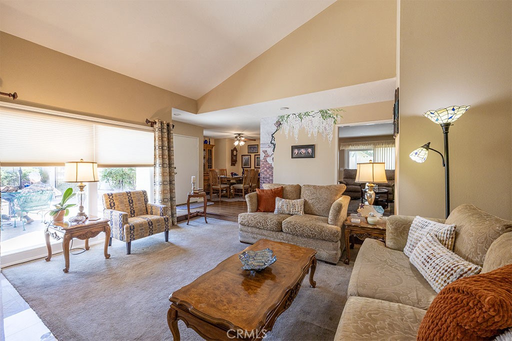 2921 Persimmon