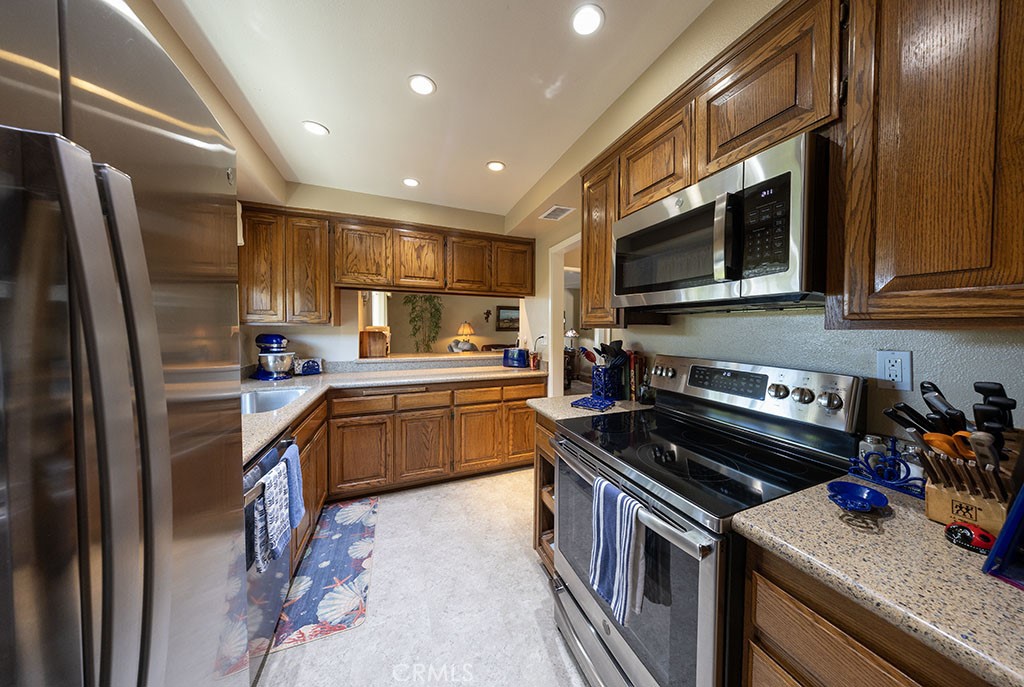 2921 Persimmon